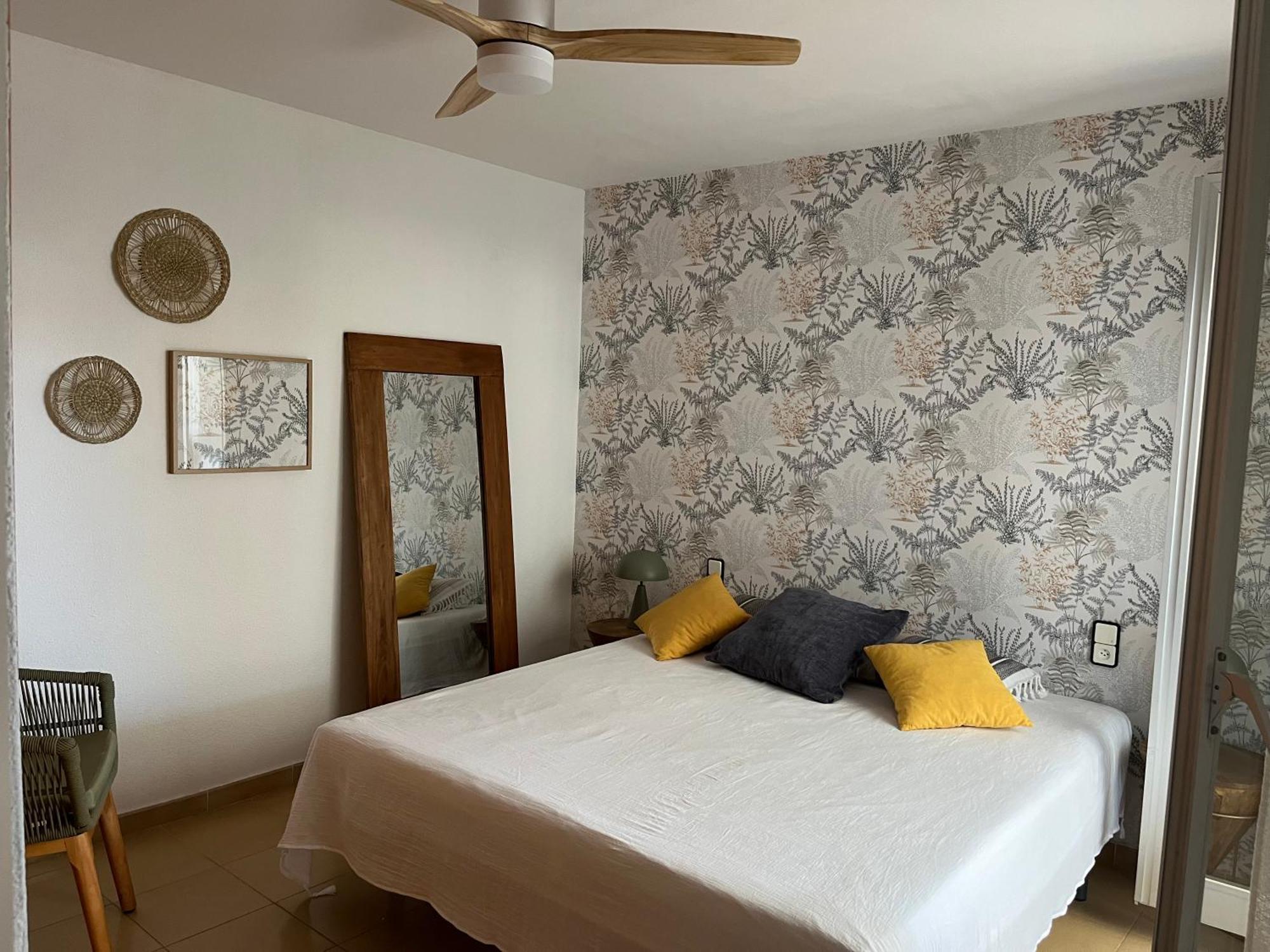 Moderno Apartamento Vacacional Deltebre Exterior foto